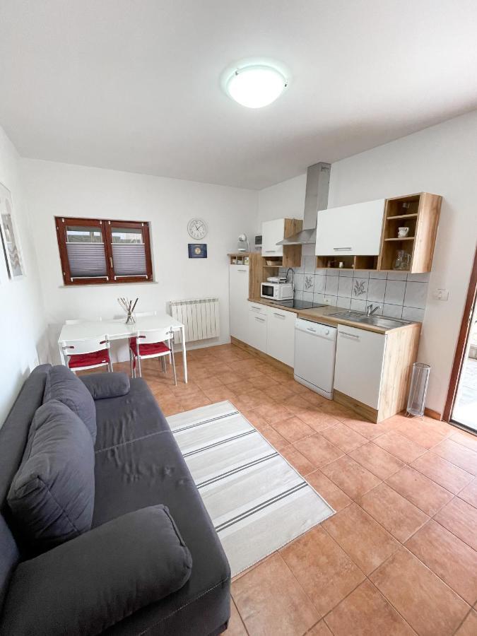 Apartment Nona Nina Koper Exteriör bild