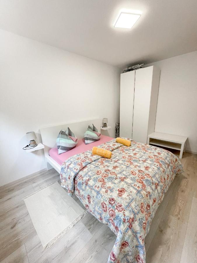 Apartment Nona Nina Koper Exteriör bild